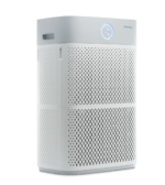 코웨이 툴트라 에어 (AP-3018B) 공기청정기 측면 이미지 - 강력한 공기 흡입을 위한 듀얼 필터 시스템과 세련된 화이트 큐브 디자인