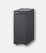 코웨이 P-2211N 스위치 언더싱크 정수기 차콜 블랙 모델의 슬림한 측면 디자인과 콤팩트한 본체 크기